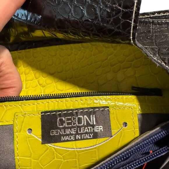 Cecconi Italian Leather bag.  Green and Black.  Preowned. Medium - Picture 8 of 9